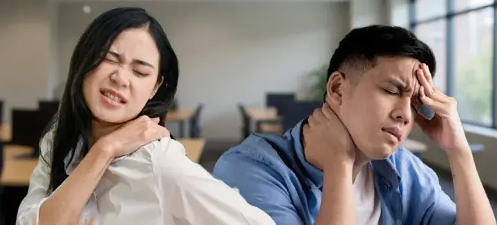 MERRYFAIR | 4 Major Effects of Poor Sitting Posture (and How to Fix Them with Ergonomics)